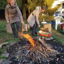 Kampvuur bij Savita